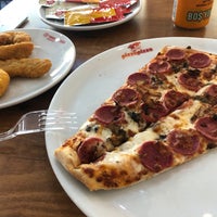 Photo taken at Pizza Pizza by C. Çiğdem on 10/23/2020