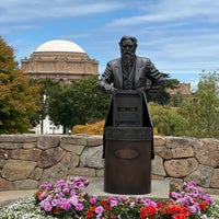 Photo taken at Eadweard James Muybridge Statue by Ruslan A. on 7/4/2022