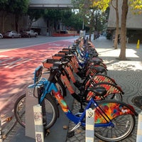 Photo taken at Bay Area Bike Share (Howard at Beale) by Ruslan A. on 8/23/2019
