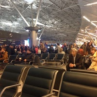 Photo taken at Gate 14/14A by Гюльчатай on 12/29/2016