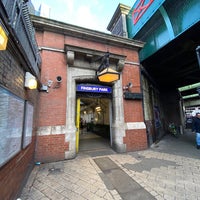 Photo taken at Finsbury Park Railway Station (FPK) by Tony2Pints on 12/8/2019