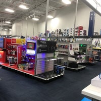 Photo taken at Best Buy by Brittany G. on 5/29/2017