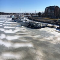 Photo taken at Hakaniemen silta by Juhani P. on 3/11/2017