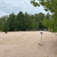 Photo taken at Kivinokan uimaranta by Juhani P. on 8/29/2021