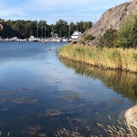 Photo taken at Kuninkaansaaren aallonmurtaja (silta) by Juhani P. on 8/25/2019