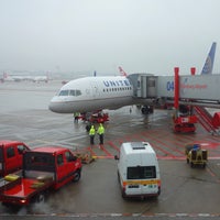 Photo taken at Gate C04 by takesea on 2/7/2015