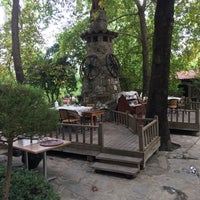 Photo taken at Çınar Restaurant by Ali on 10/8/2020