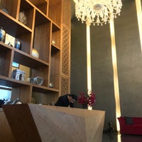 8/23/2018에 Iyad N.님이 OZ Lounge에서 찍은 사진