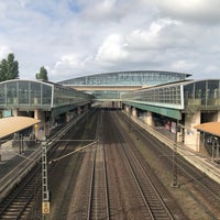Photo taken at Bahnhof Hannover-Messe / Laatzen by Michael N. on 9/13/2021
