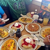 Photo taken at IHOP by Sale7 🐎 on 3/15/2014