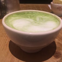 Photo taken at Le Pain Quotidien by Mariu V. on 3/7/2017
