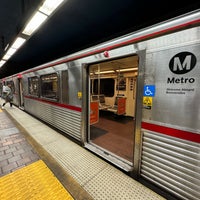 Photo taken at Metro Rail - 7th St/Metro Center Station (A/B/D/E) by sako on 2/10/2024