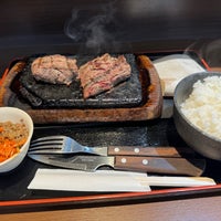 Photo taken at 感動の肉と米 by 大 on 2/18/2024