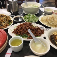 Photo taken at Peking Cuisine Restaurant by Kenny L. on 1/22/2017
