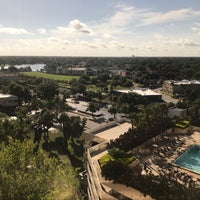 Foto diambil di Doubletree by Hilton Hotel Orlando Downtown oleh Michael L. F. pada 6/18/2019