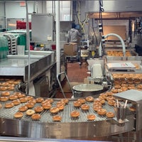 Photo taken at Krispy Kreme Doughnuts by Michael L. F. on 4/4/2024
