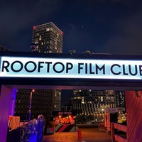 Photo taken at Rooftop Film Club Stratford by Mohammed on 6/28/2022