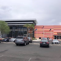 Photo taken at Las Vegas Harley-Davidson by Olli on 6/22/2022