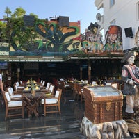 Foto tirada no(a) Captain Pirate Restaurant Bar por Olli em 8/11/2022