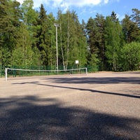 Photo taken at Vartiokylän Tennis by Roman P. on 5/22/2014