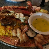Photo taken at City Island Lobster House by Treyci on 8/22/2020