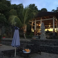 Pondok Vienna Beach Hotel Hotel - 