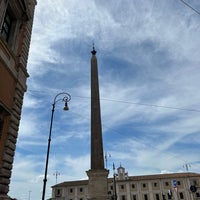 Photo taken at Obelisco Lateranense by Samy I. on 8/31/2022