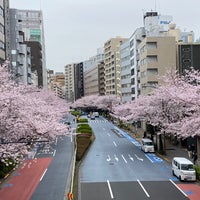 Photo taken at 渋谷橋歩道橋 by P.R.S on 3/29/2022