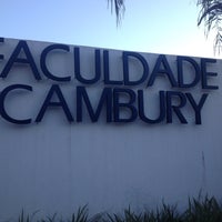Photo taken at Faculdade Cambury by Evandro G. on 8/20/2013