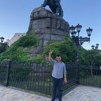 Photo taken at Monument to Bohdan Khmelnytsky by Chef Haydar F. on 6/19/2019