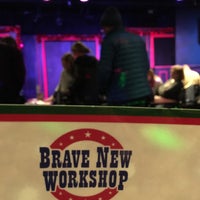 Foto diambil di Brave New Workshop Comedy Theatre oleh Alex N. pada 1/1/2018