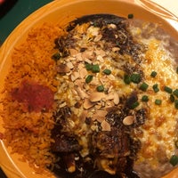 3/5/2022 tarihinde Bailey 💕 W.ziyaretçi tarafından Joselito&amp;#39;s Mexican Food'de çekilen fotoğraf