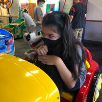 Photo taken at Chuck E. Cheese by Bailey 💕 W. on 10/4/2021