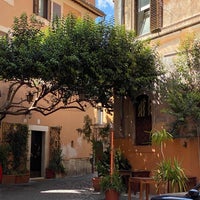 Photo taken at Rione XIII - Trastevere by Ale S. on 8/6/2020