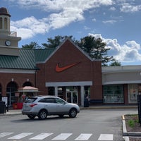 williamsburg outlets nike