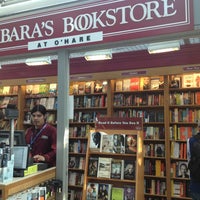 Photo taken at Barbara&#39;s Bookstore by Shannon J. on 2/13/2013