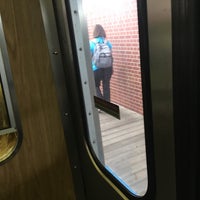 Photo taken at Brown Line Run 712 by Shannon J. on 6/19/2017