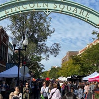 Photo taken at Lincoln Square Apple Fest by Shannon J. on 10/8/2019