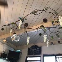8/6/2017에 Sarah T.님이 Emerald Hills Cafe &amp;amp; Roastery에서 찍은 사진
