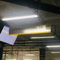 Photo taken at Junta Local de Conciliación y Arbitraje by Hernán L. on 10/12/2018