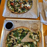 9/7/2021 tarihinde Robin H.ziyaretçi tarafından Pieology Pizzeria Balboa Mesa, San Diego, CA'de çekilen fotoğraf