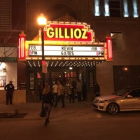 Das Foto wurde bei Gillioz Theatre von Emily W. am 2/19/2016 aufgenommen