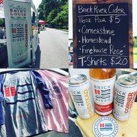 Photo taken at Food Truck Fridays @ Tower Grove by Emily W. on 6/9/2018