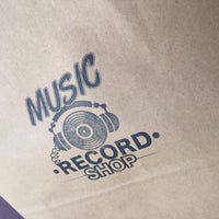 4/22/2017にEmily W.がMusic Record Shopで撮った写真