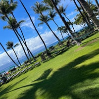 Photo taken at Marriott&amp;#39;s Maui Ocean Club  - Lahaina &amp;amp; Napili Towers by Sassy T. on 10/8/2022