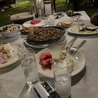 Foto scattata a Hotel Zeytin Bahçesi da Bayram A. il 7/25/2023
