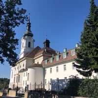 Photo taken at Kaasgrabenkirche by Angelo V. on 9/4/2021