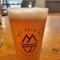 Photo taken at Mad Brewing by Sébastien B. on 7/23/2022
