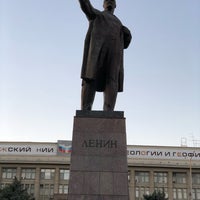 Photo taken at Памятник В.И. Ленину by Павел Р. on 6/21/2018