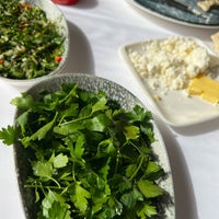 Foto diambil di Chef Erdal Adana Kebap Göktürk oleh Levent I. pada 3/27/2024